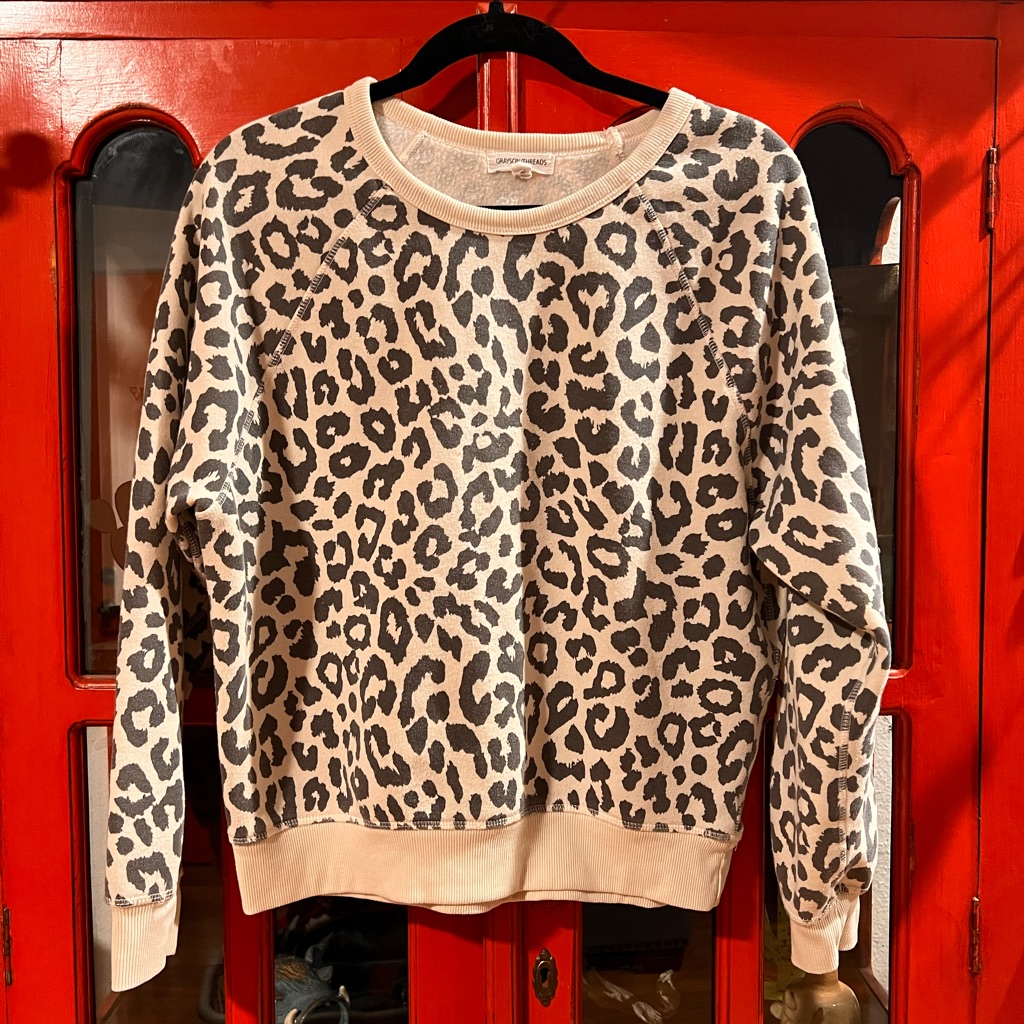 Grayson/Threads Sweatshirt